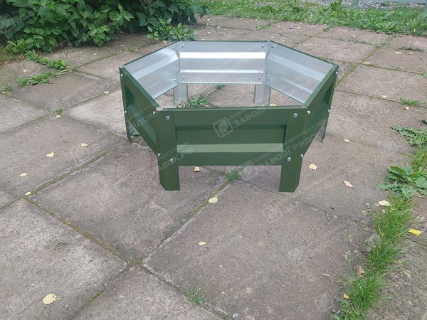 1-40-zelenaya.jpg Клумба шестигранная с полимерным покрытием (1 ярус) — изображение 1